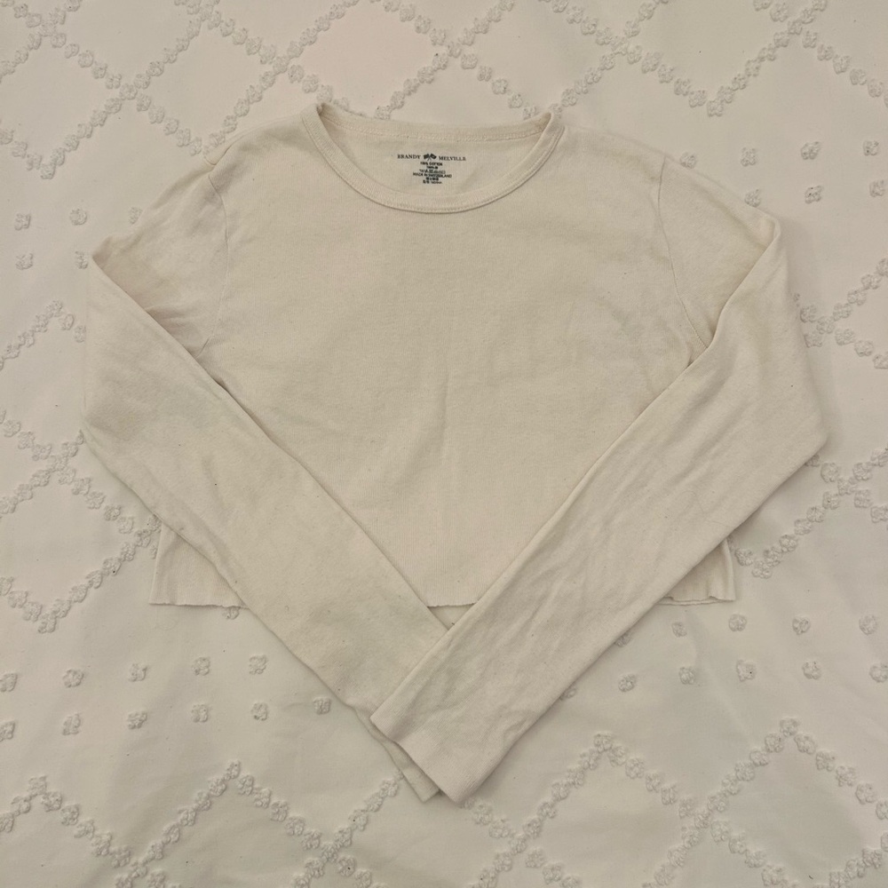 Brandy Melville • Long Sleeve
